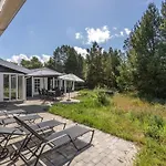 Henriethe - 1-1km From The Sea By Interhome