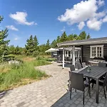 Henriethe - 1-1km From The Sea By Interhome