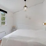 Henriethe - 1-1km From The Sea By Interhome