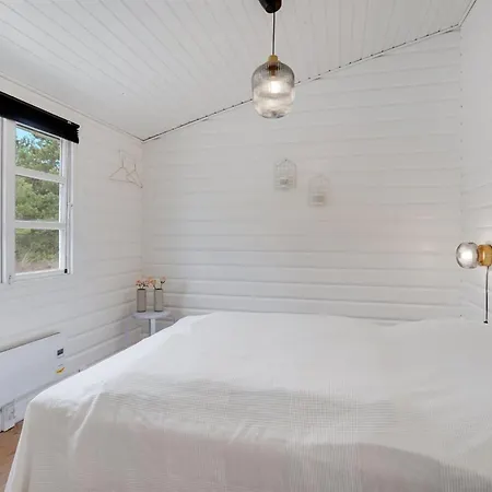 Henriethe - 1-1km From The Sea By Interhome